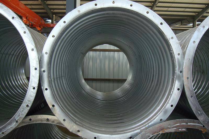 钢波纹涵管的耐久性好应力更小！